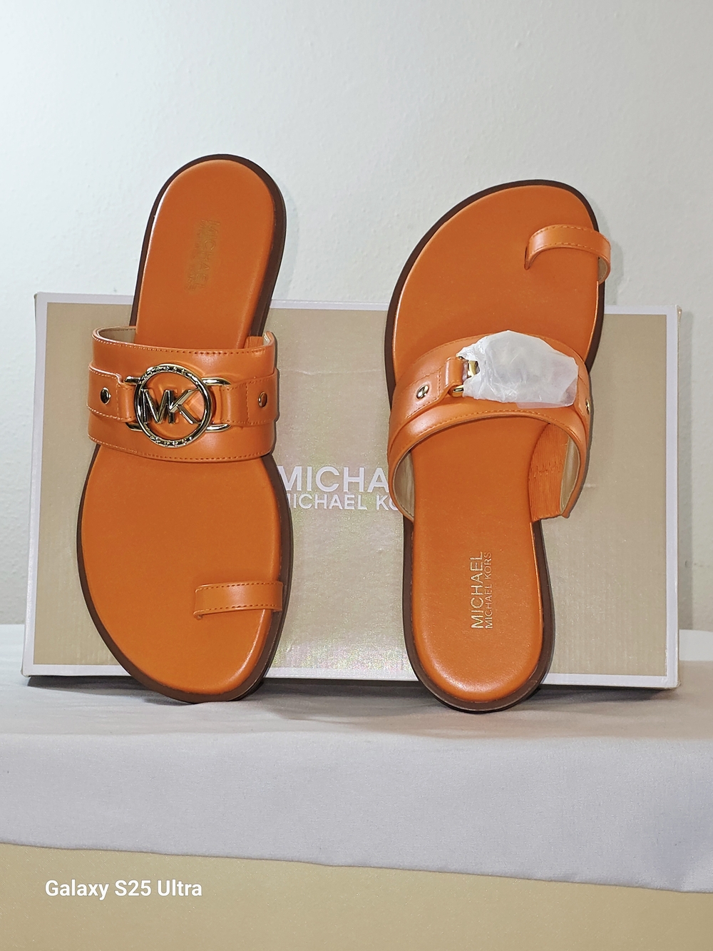 MICHAEL Michael Kors Rory Leather Sandals In Apricot Size 7.5M